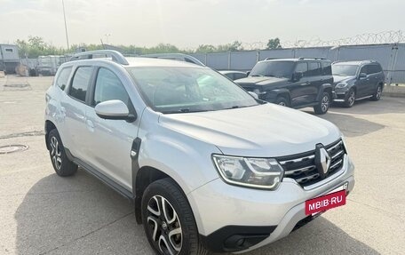 Renault Duster, 2021 год, 1 886 000 рублей, 2 фотография