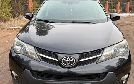 Toyota RAV4, 2013 год, 2 385 000 рублей, 1 фотография