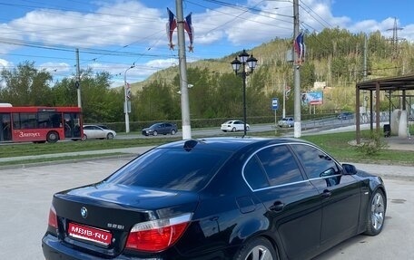 BMW 5 серия, 2005 год, 695 000 рублей, 1 фотография