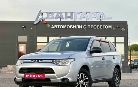 Mitsubishi Outlander III рестайлинг 3, 2013 год, 1 280 000 рублей, 1 фотография