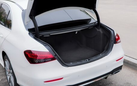 Mercedes-Benz E-Класс, 2021 год, 4 799 000 рублей, 27 фотография