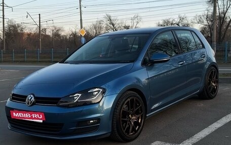 Volkswagen Golf VII, 2014 год, 1 600 000 рублей, 2 фотография
