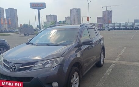 Toyota RAV4, 2013 год, 1 699 999 рублей, 2 фотография