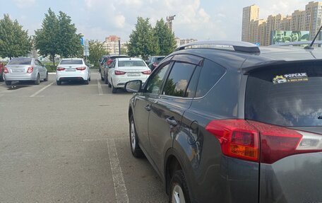 Toyota RAV4, 2013 год, 1 699 999 рублей, 5 фотография