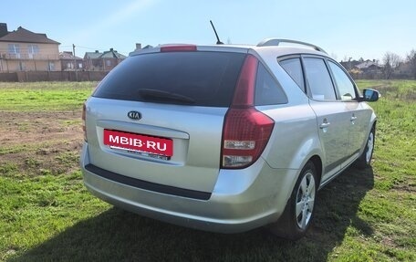 KIA cee'd I рестайлинг, 2011 год, 750 000 рублей, 2 фотография
