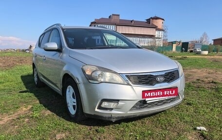 KIA cee'd I рестайлинг, 2011 год, 750 000 рублей, 7 фотография