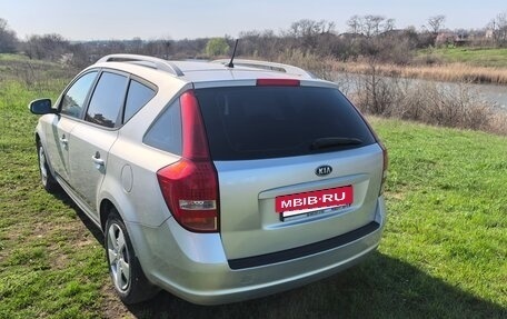 KIA cee'd I рестайлинг, 2011 год, 750 000 рублей, 9 фотография