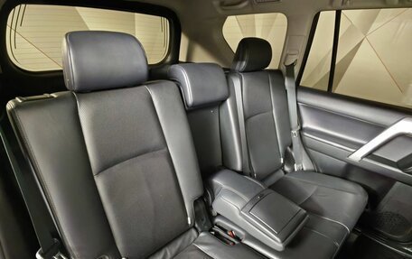 Toyota Land Cruiser Prado 150 рестайлинг 2, 2019 год, 5 399 000 рублей, 17 фотография