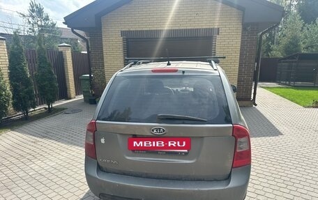 KIA Carens III (RP), 2009 год, 400 000 рублей, 2 фотография