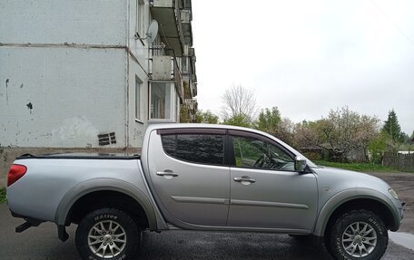 Mitsubishi L200 IV рестайлинг, 2011 год, 1 575 000 рублей, 3 фотография