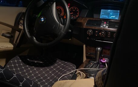 BMW 5 серия, 2005 год, 695 000 рублей, 7 фотография