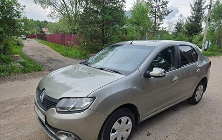 Renault Logan II, 2014 год, 620 000 рублей, 4 фотография