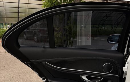 Mercedes-Benz E-Класс, 2019 год, 3 500 000 рублей, 10 фотография