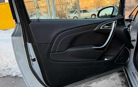 Opel Astra J, 2011 год, 500 000 рублей, 2 фотография