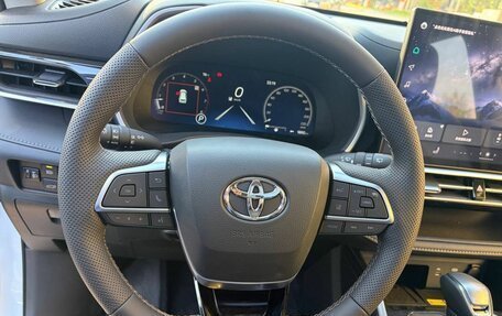 Toyota Highlander, 2026 год, 5 700 000 рублей, 5 фотография