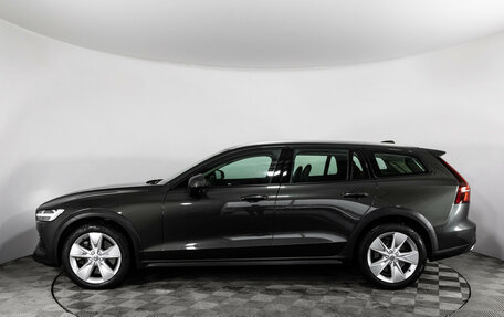 Volvo V60 Cross Country II, 2020 год, 3 199 000 рублей, 11 фотография