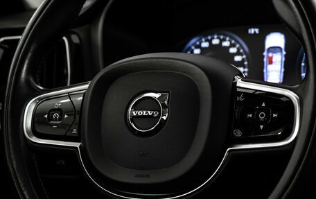 Volvo V60 Cross Country II, 2020 год, 3 199 000 рублей, 14 фотография