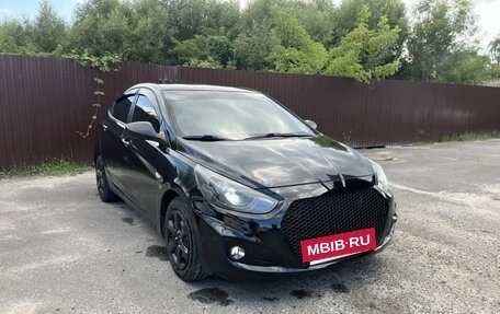 Hyundai Solaris II рестайлинг, 2013 год, 770 000 рублей, 3 фотография