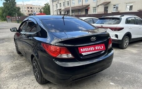 Hyundai Solaris II рестайлинг, 2013 год, 770 000 рублей, 5 фотография