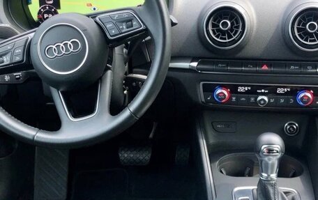 Audi A3, 2018 год, 1 960 000 рублей, 4 фотография
