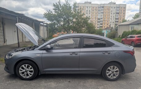 Hyundai Solaris II рестайлинг, 2019 год, 1 320 000 рублей, 2 фотография