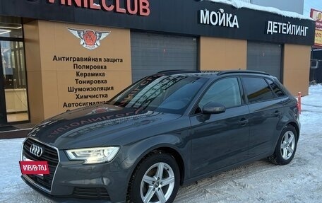 Audi A3, 2018 год, 1 960 000 рублей, 2 фотография