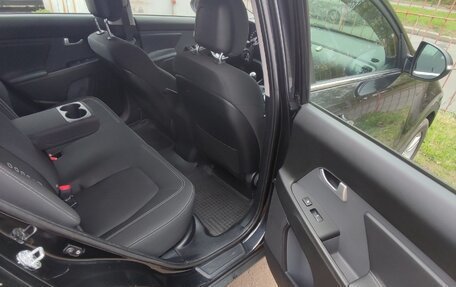 KIA Sportage III, 2011 год, 950 000 рублей, 6 фотография
