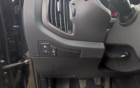 KIA Sportage III, 2011 год, 950 000 рублей, 10 фотография