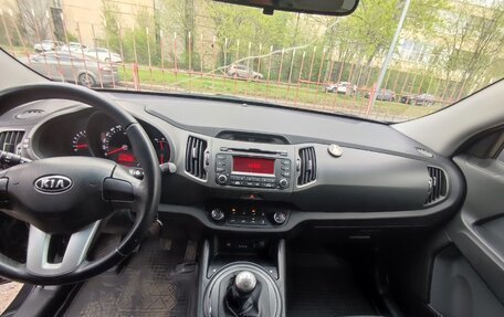 KIA Sportage III, 2011 год, 950 000 рублей, 12 фотография