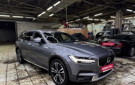 Volvo V90 Cross Country I рестайлинг, 2018 год, 3 601 000 рублей, 3 фотография