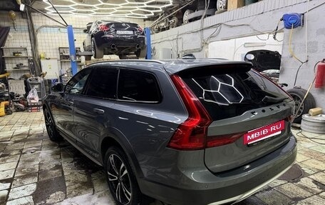 Volvo V90 Cross Country I рестайлинг, 2018 год, 3 601 000 рублей, 7 фотография