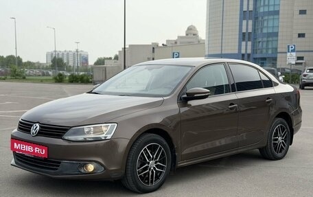 Volkswagen Jetta VI, 2012 год, 840 000 рублей, 3 фотография