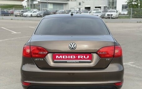 Volkswagen Jetta VI, 2012 год, 840 000 рублей, 5 фотография
