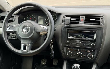 Volkswagen Jetta VI, 2012 год, 840 000 рублей, 14 фотография