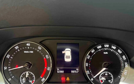 Skoda Octavia IV, 2022 год, 2 200 000 рублей, 14 фотография
