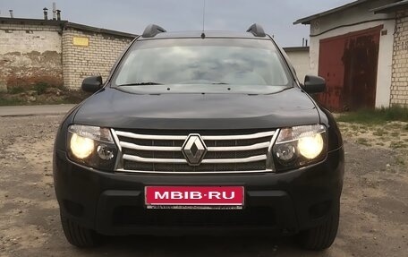 Renault Duster I рестайлинг, 2014 год, 1 100 000 рублей, 1 фотография