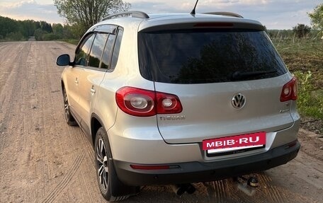 Volkswagen Tiguan I, 2010 год, 1 400 000 рублей, 4 фотография