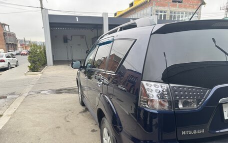 Mitsubishi Outlander III рестайлинг 3, 2011 год, 870 000 рублей, 2 фотография
