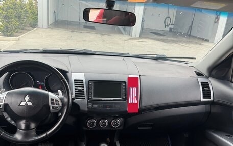 Mitsubishi Outlander III рестайлинг 3, 2011 год, 870 000 рублей, 9 фотография