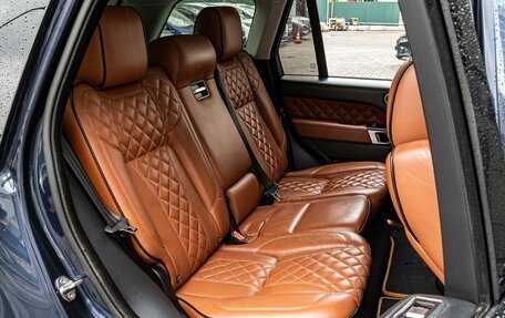 Land Rover Range Rover IV рестайлинг, 2017 год, 4 080 000 рублей, 9 фотография