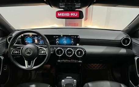 Mercedes-Benz A-Класс, 2022 год, 2 132 000 рублей, 9 фотография