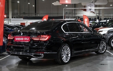 BMW 7 серия, 2017 год, 3 699 700 рублей, 8 фотография