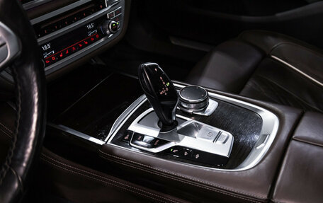 BMW 7 серия, 2017 год, 3 699 700 рублей, 27 фотография