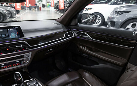 BMW 7 серия, 2017 год, 3 699 700 рублей, 30 фотография