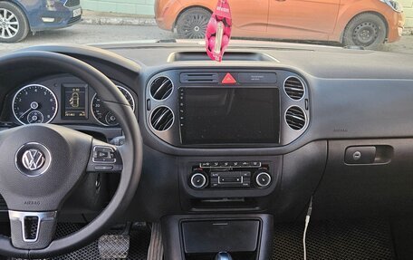 Volkswagen Tiguan I, 2011 год, 1 200 000 рублей, 7 фотография