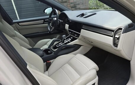Porsche Cayenne III, 2019 год, 7 680 000 рублей, 16 фотография