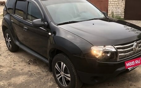 Renault Duster I рестайлинг, 2014 год, 1 100 000 рублей, 3 фотография