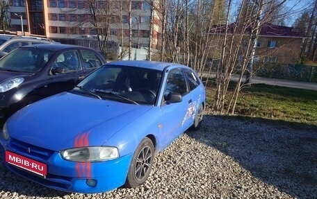 Mitsubishi Colt VI рестайлинг, 1998 год, 90 000 рублей, 2 фотография