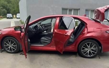 Toyota Camry, 2021 год, 3 500 000 рублей, 9 фотография