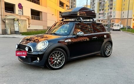 MINI Hatch, 2009 год, 1 249 000 рублей, 3 фотография